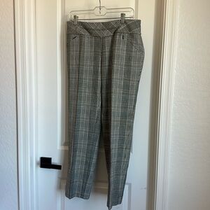 Investments petites women’s size 10P plaid‎ gray career dress pants